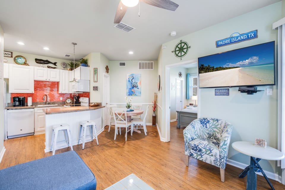 Chic and cozy gathering space for the whole family