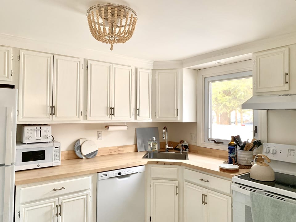 Fully stocked kitchen with everything you need for indoor and outdoor dining