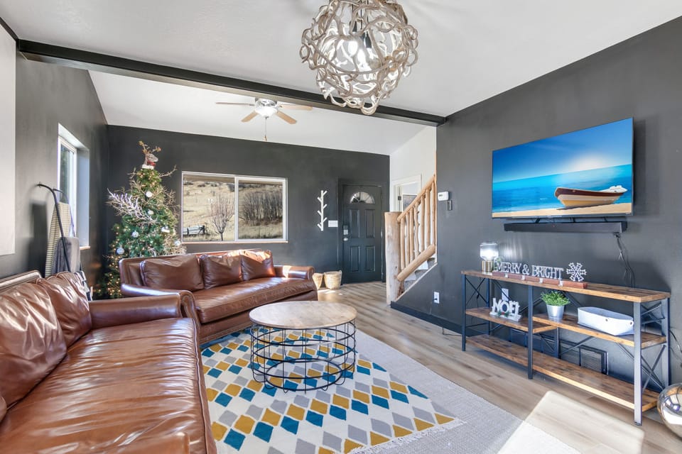 Front Living room 