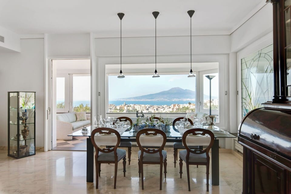 Dining Room, Scenic View