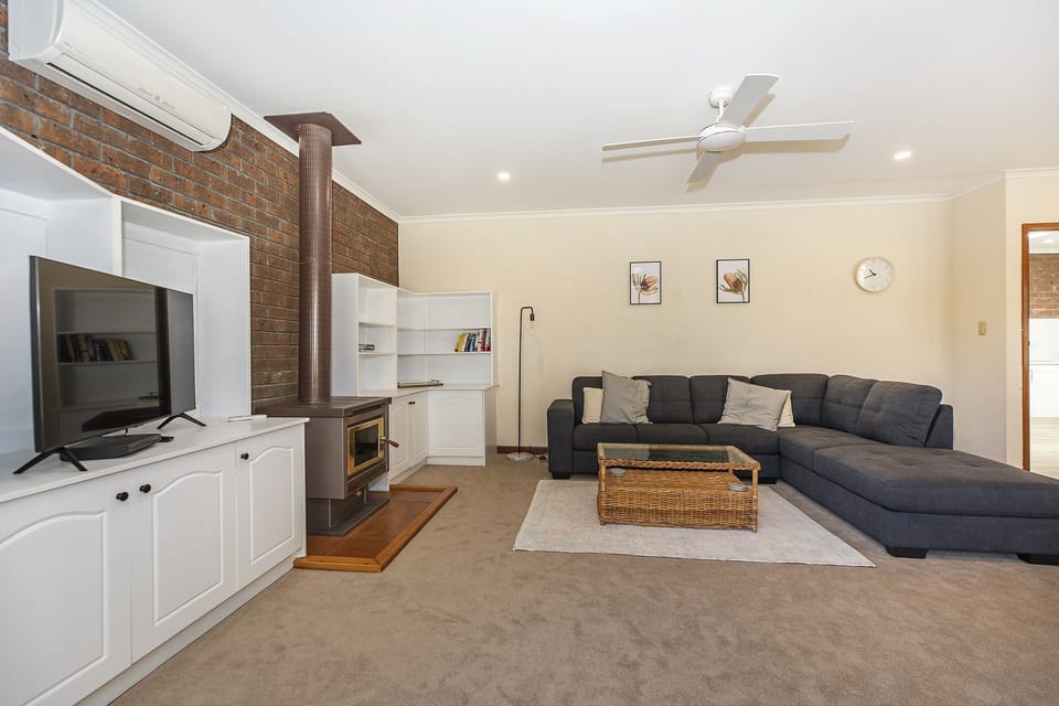 Lounge room
