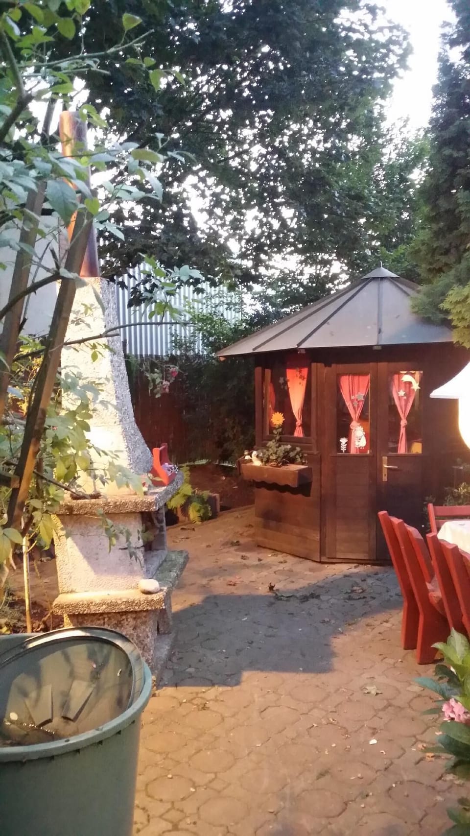 Area that directly surrounds the property