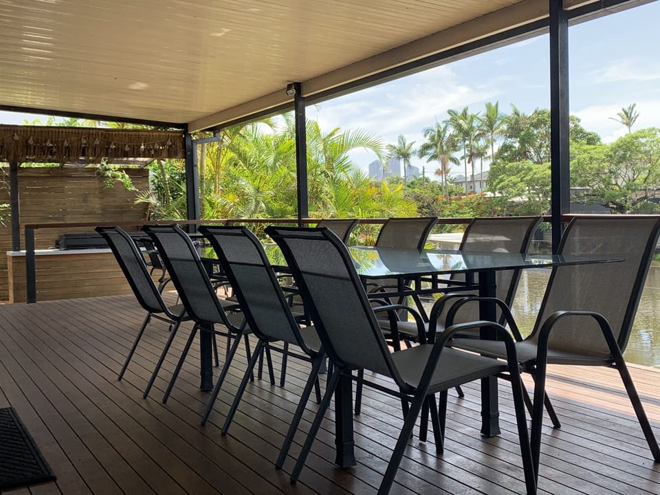 Large 8 seat table 
Additional 2 seat table 
And  3 bar stools 