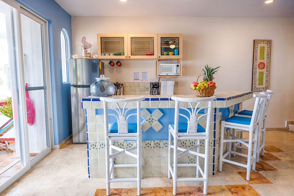 Breakfast Bar