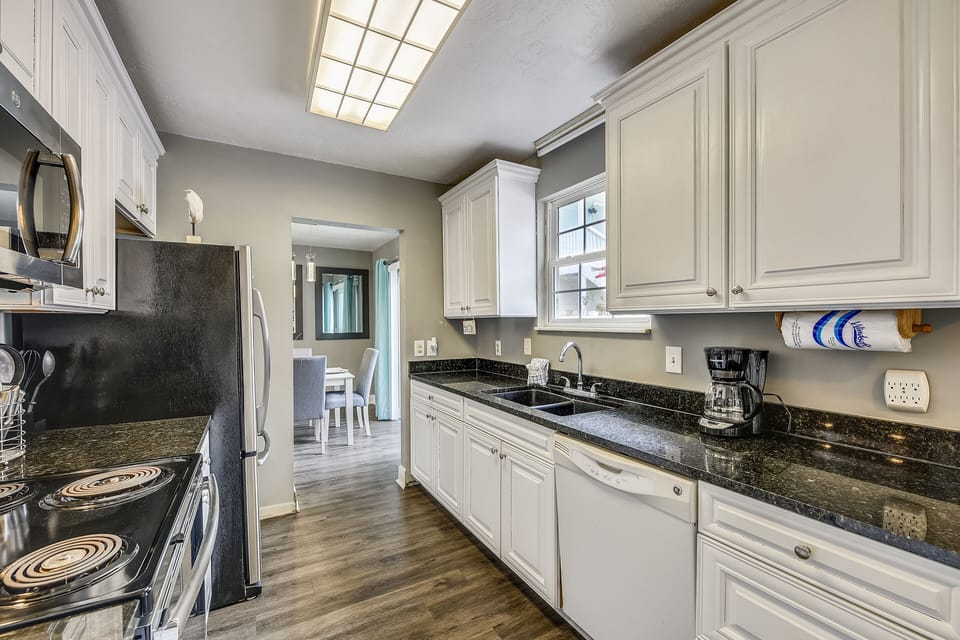 Fully Stocked Kitchen