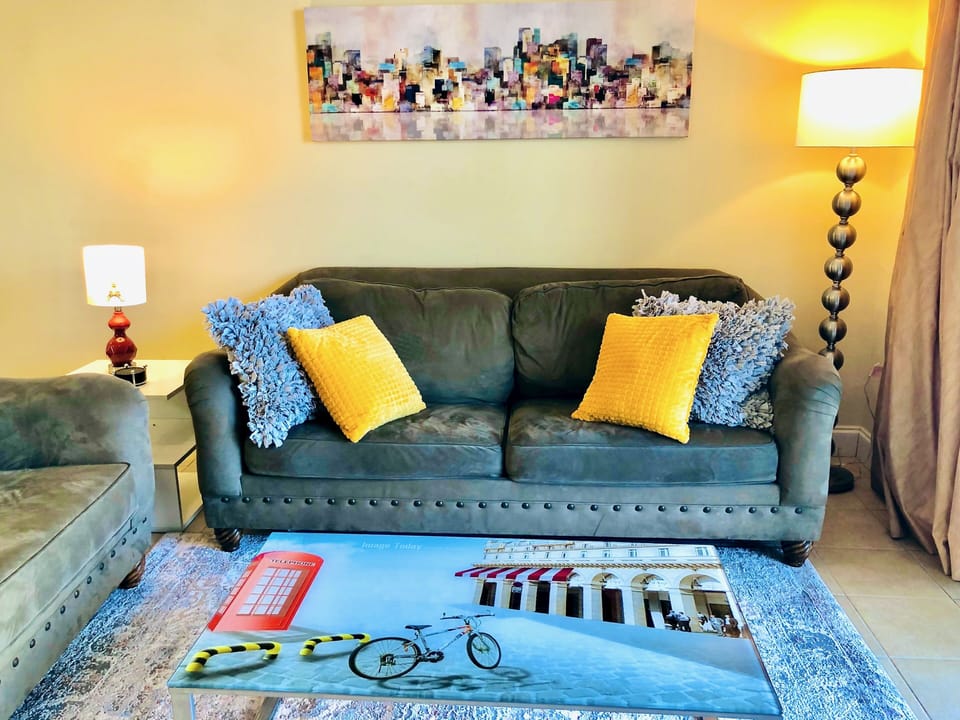 Modern decor living room with a queen size sleeper sofa