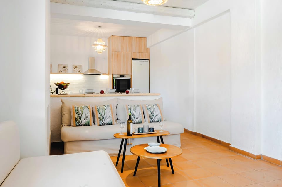 Cretan Lodge | HotelPraxis Group