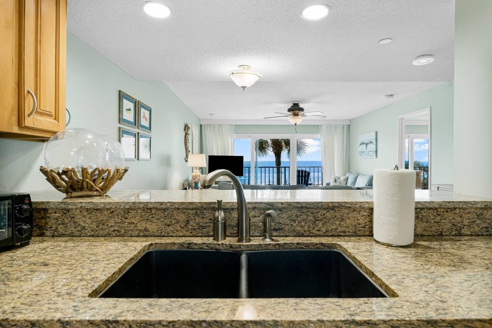 Gulf views even from the kitchen