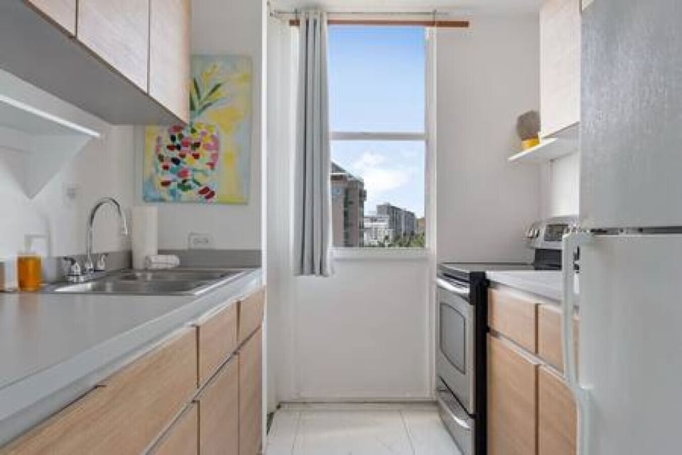 Fully equipped kitchen