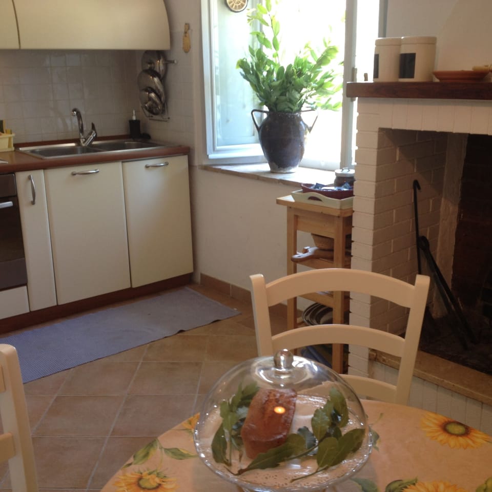 breakfast corner Apt. 3