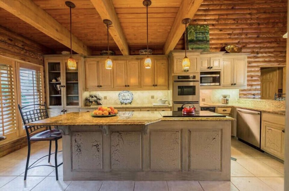 Kitchen 2