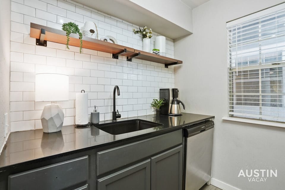 Fully equipped kitchen with all the essentials plus dishwasher