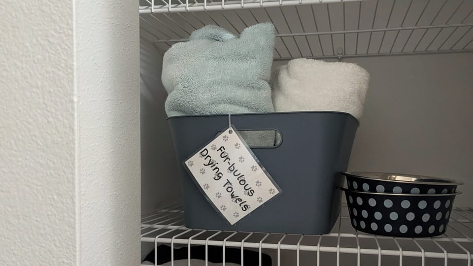 Pet bowls and towels provided