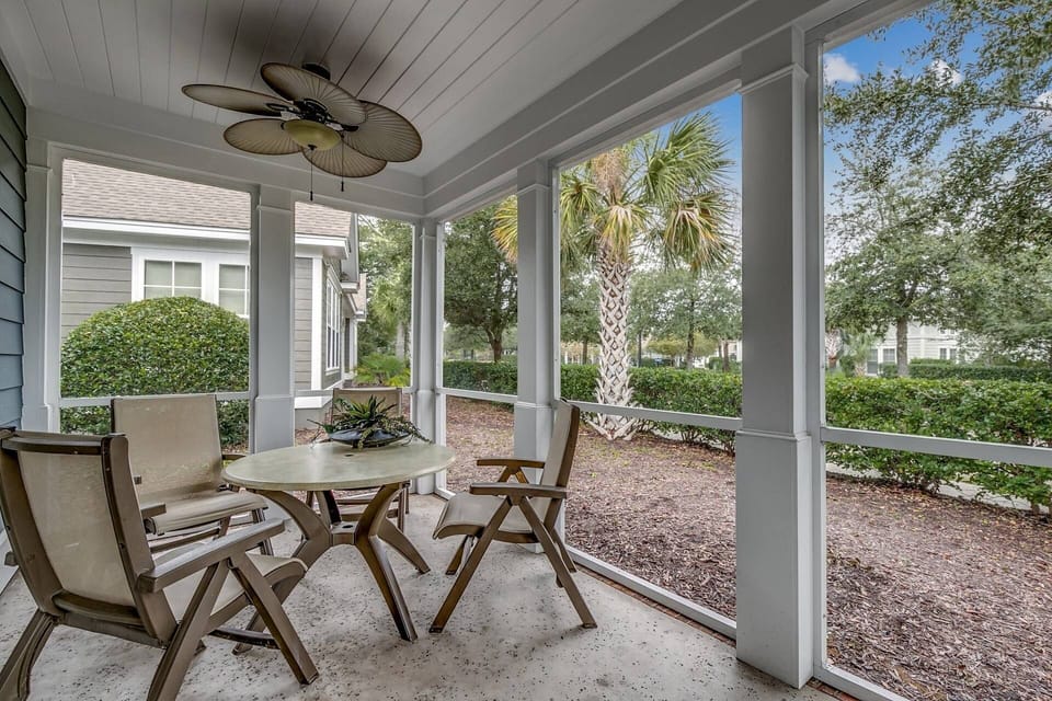 Screened Porch