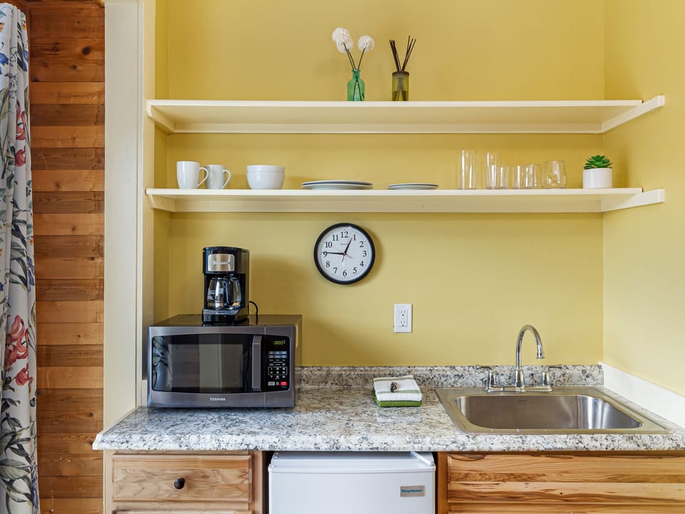 Kitchenette