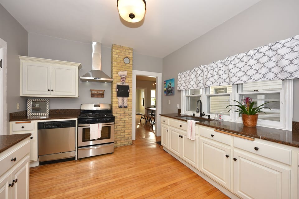 Cook and entertain in a fully equipped kitchen in the heart of Milwaukee