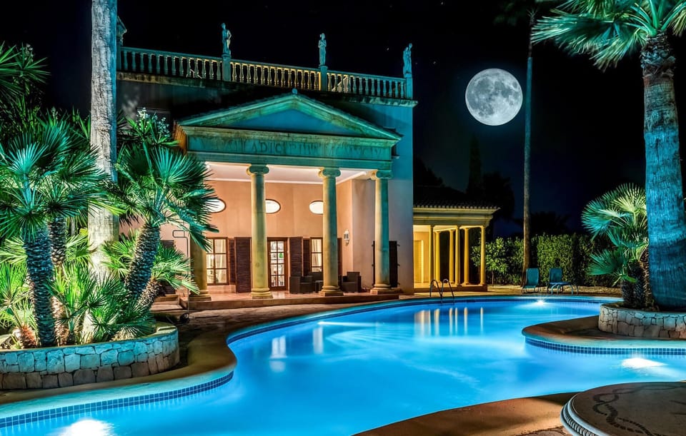 pool
