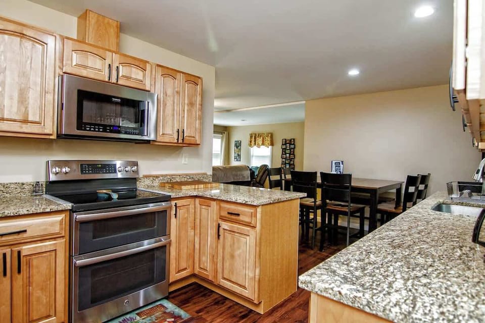 Large Kitchen