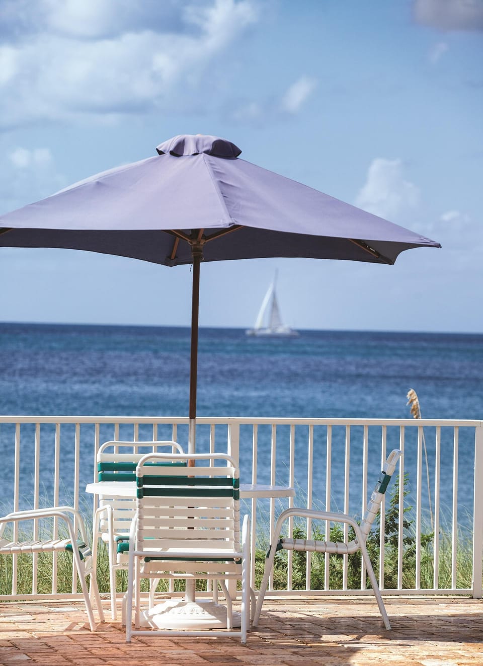 62117209-H1-Bluebeards_Beach_3078-min
