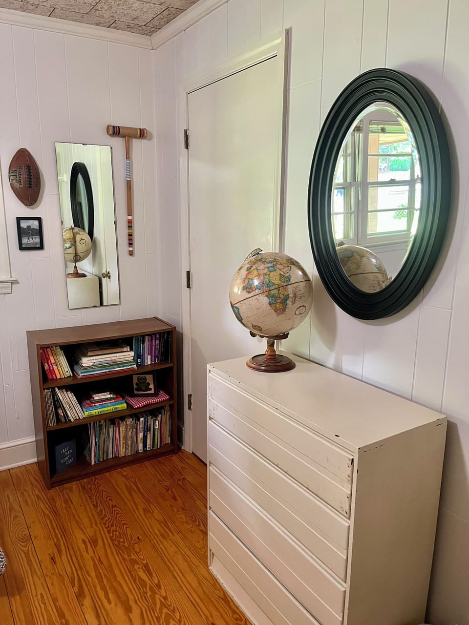 Twin Bedroom