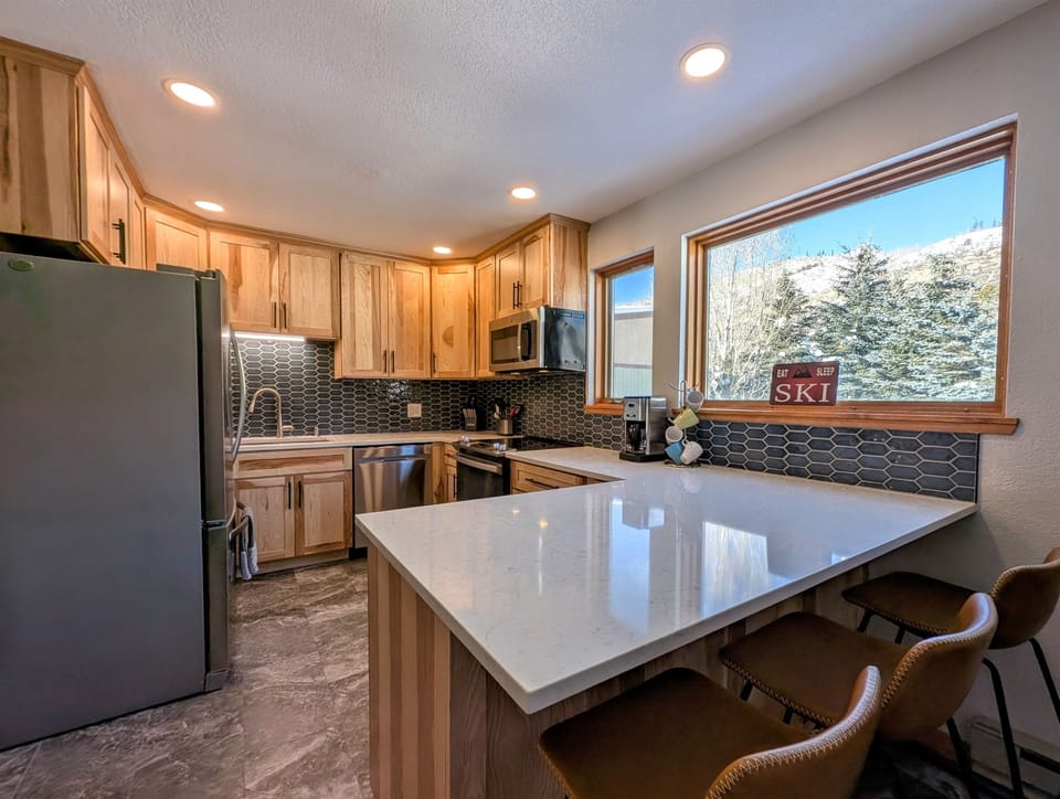 Well appointed kitchen for cooking with new appliances.