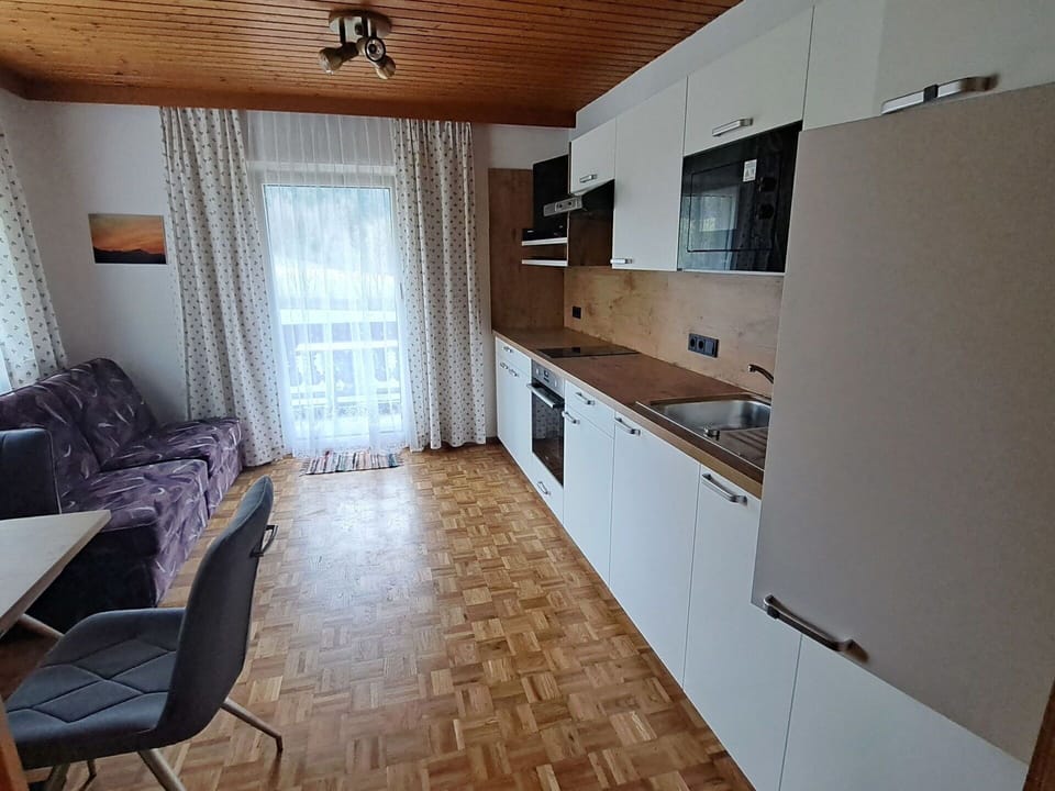 Furniture, Cabinetry, Property, Countertop, Wood, Window, Chair, Interior Design, Curtain, Drawer