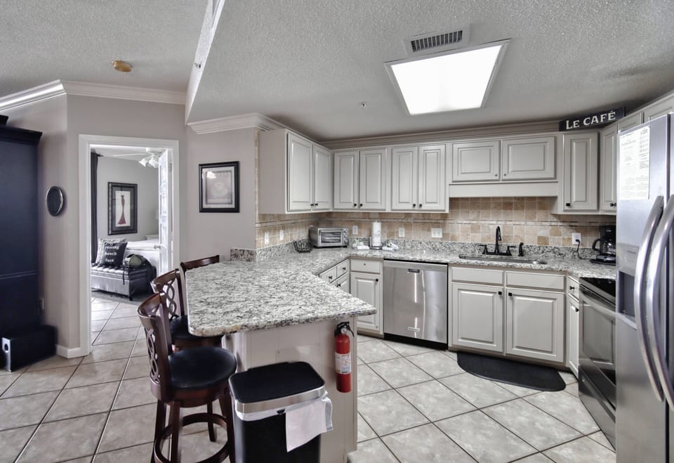 Phoenix X 1504, 3 bedroom 2 Bathroom, Sleeps 8. Managed by Island Rentals