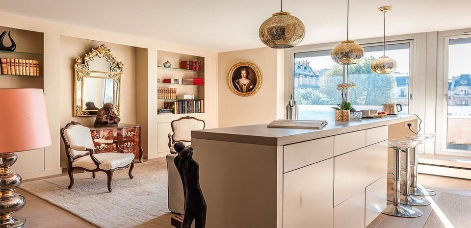 Living room with open kitchen

