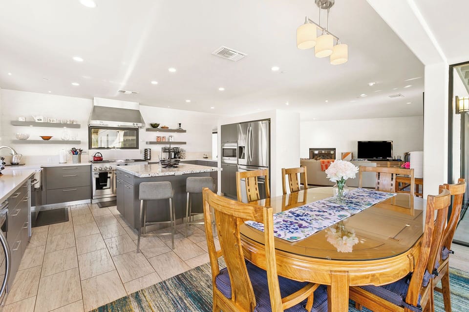 Dining room &kitchen