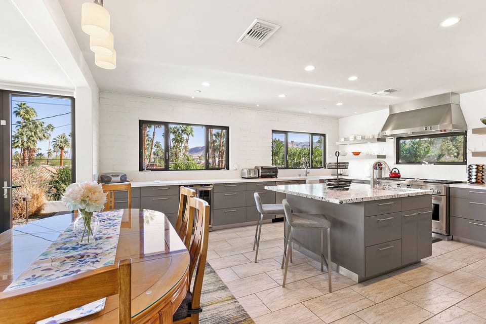 Dining room &kitchen