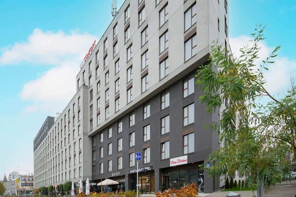Modern and elegant property building situated close to many tourist attractions.