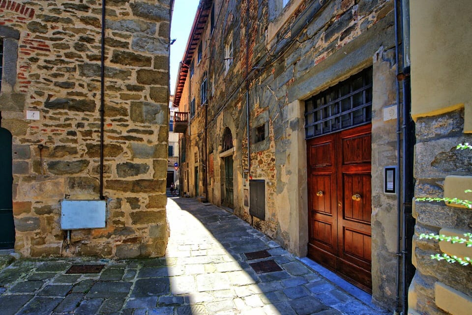 Building Exterior, Outdoor