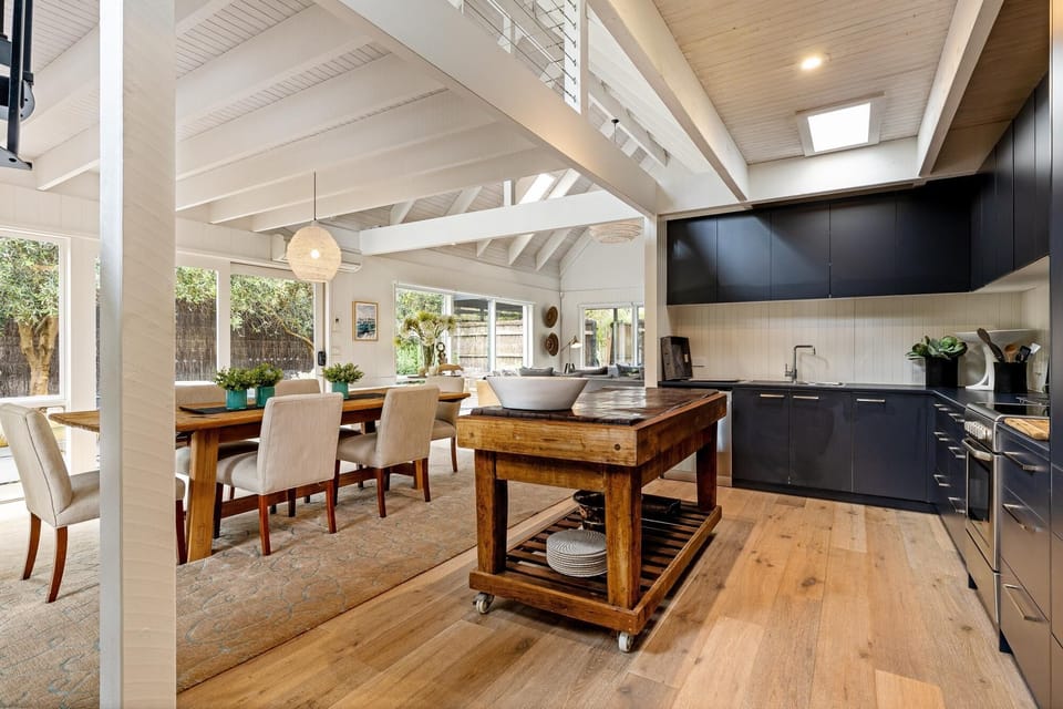 Living  / Lounge areas