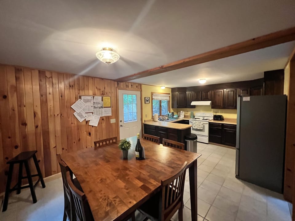 Another view of the kitchen.
