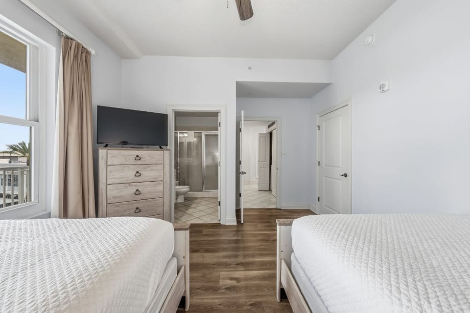 Wharf 412 Bedroom 2