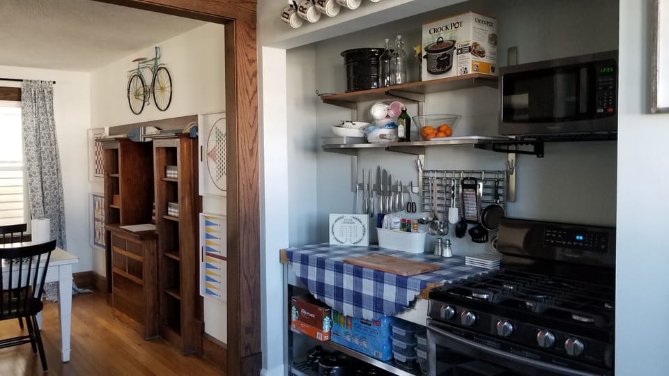 Kitchen photo 1