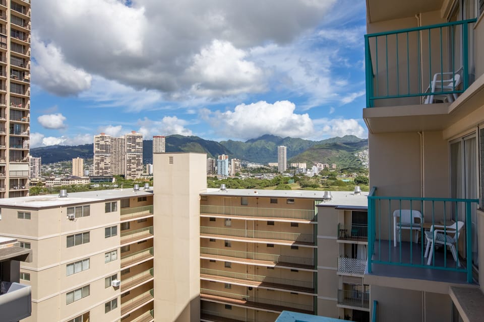 Aloha Surf 1106