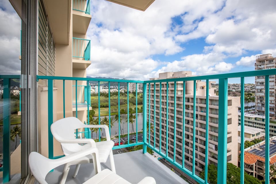 Aloha Surf 1202