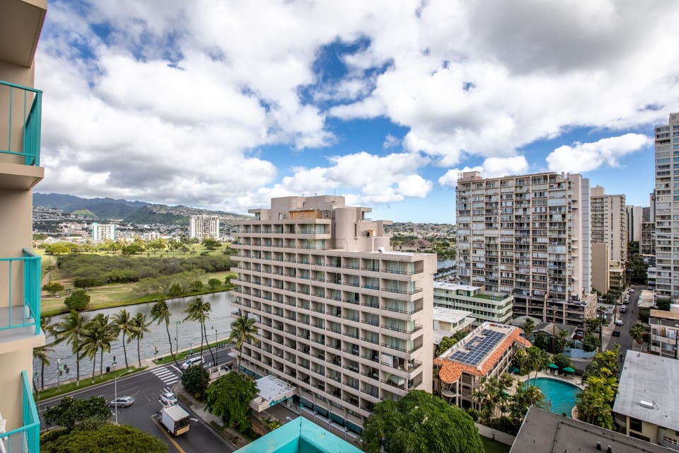 Aloha Surf 1202
