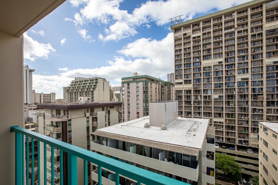 Aloha Surf 1208
