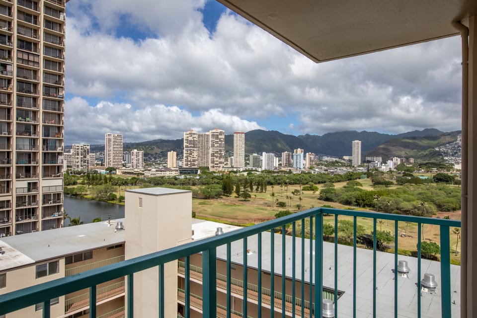 Aloha Surf 1409