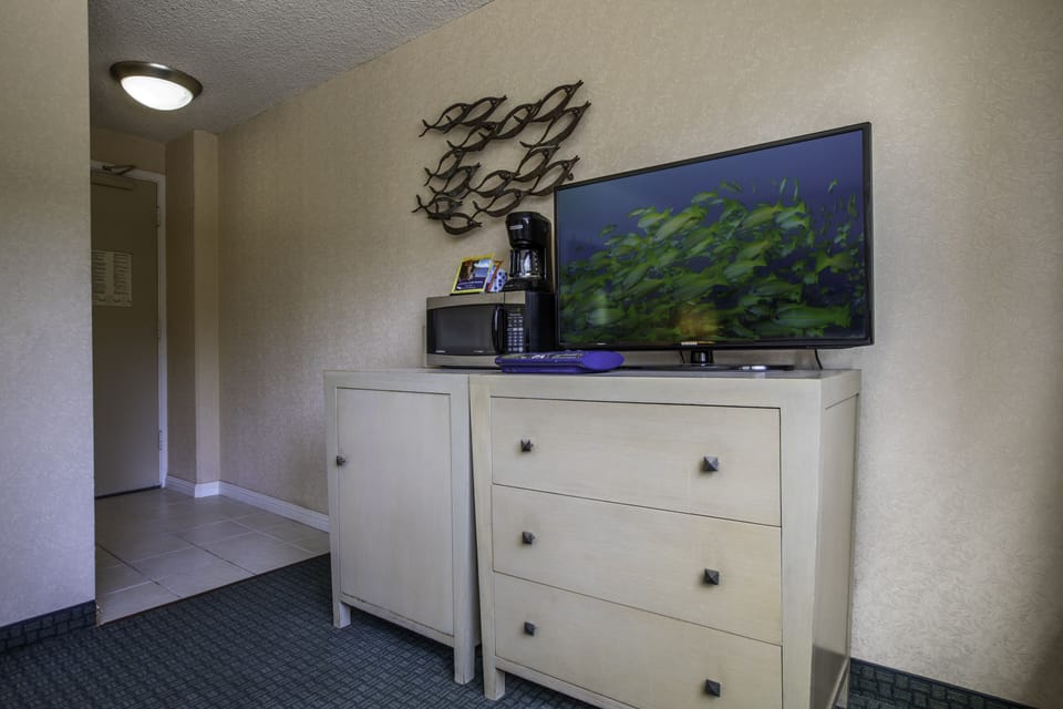 Aloha Surf 218