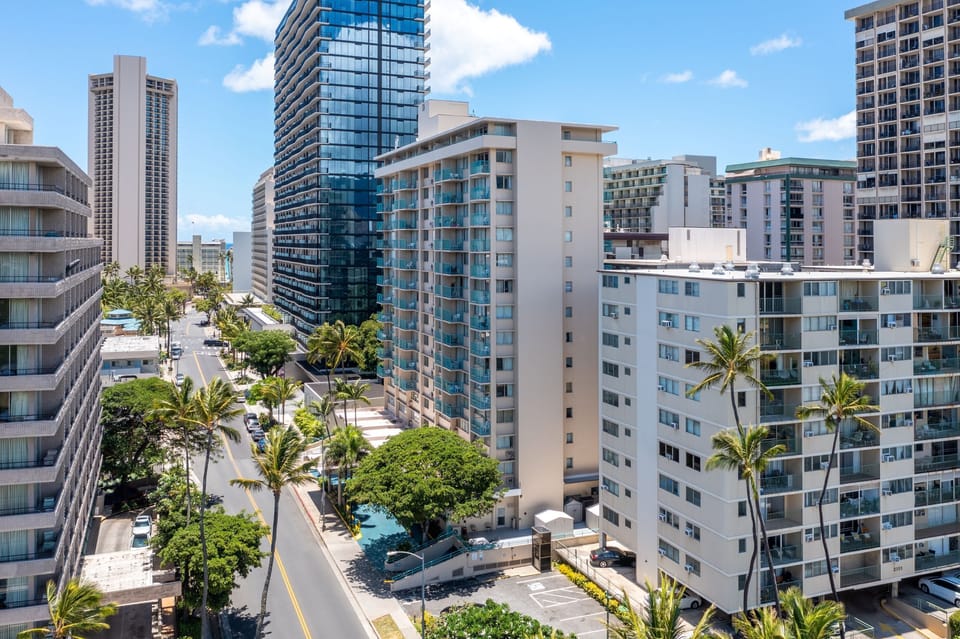 Aloha Surf 306