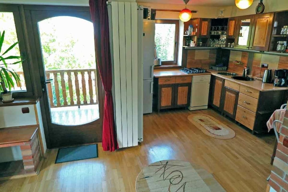 Casa Zollo • self catering holiday home at the Carpathian Mountains, near Sibiu, Transylvania, Romania