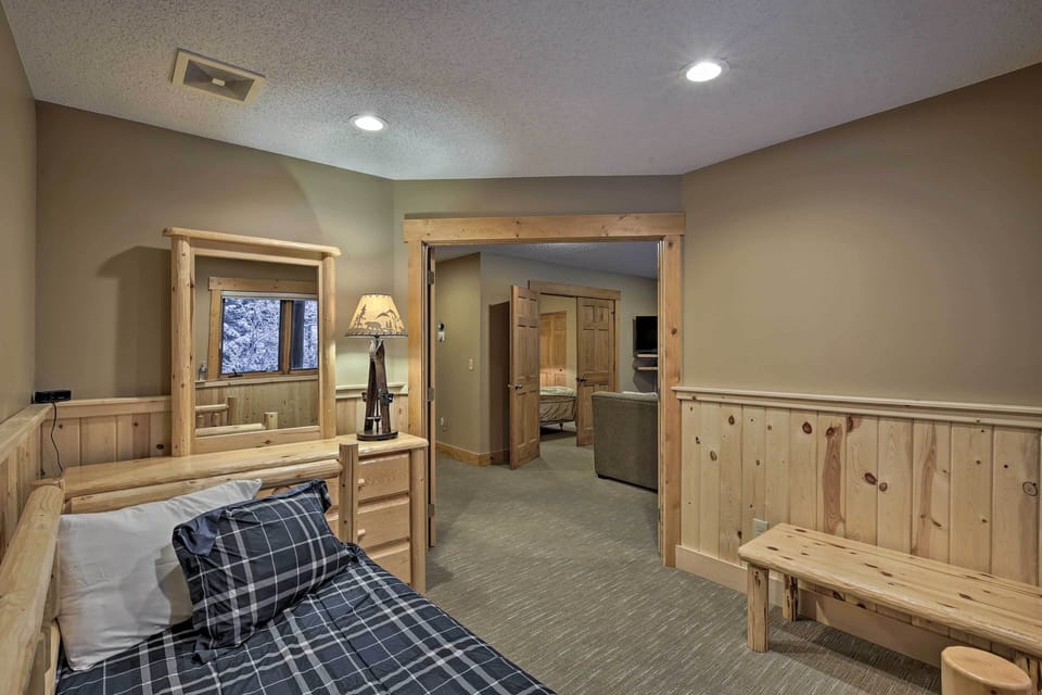 Bedroom 5 | Downstairs | Stairs Required