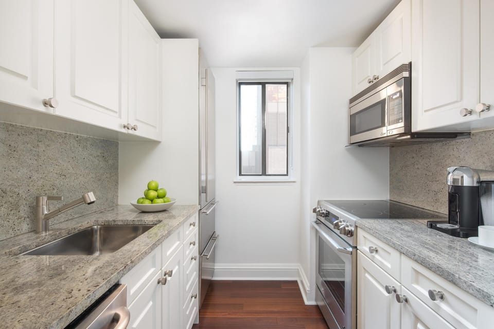 One Bedroom Kitchen_1