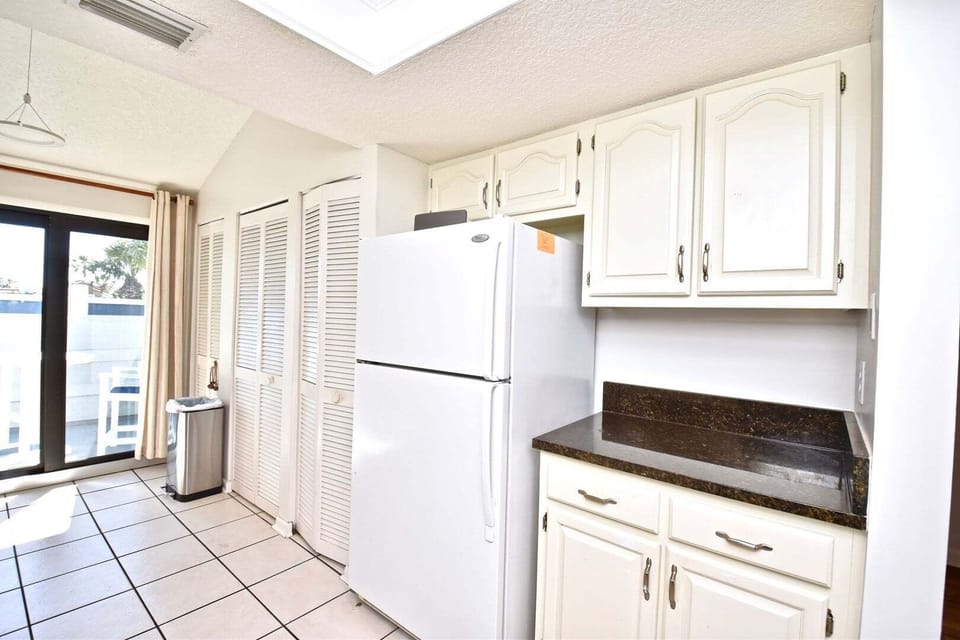 Extra Storage and Countertops for Meal Prep