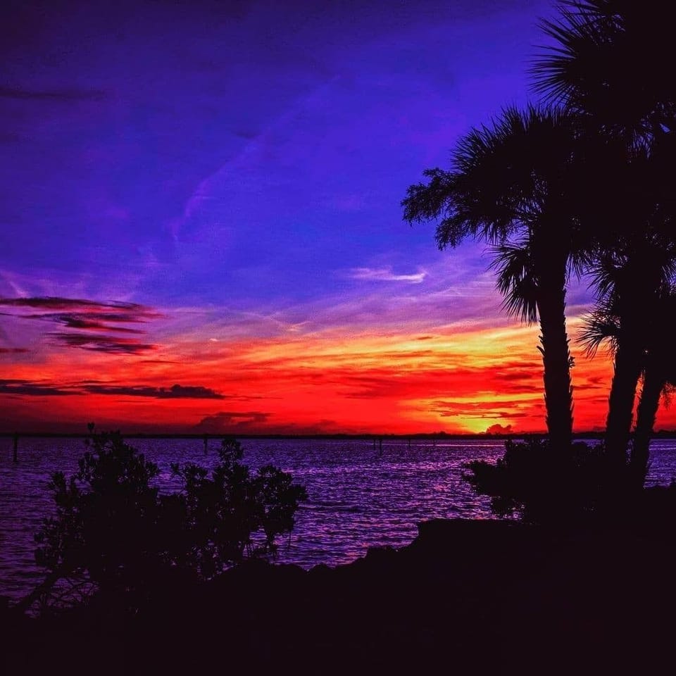 The most beautiful sunsets in the world are in Cape Coral Florida 