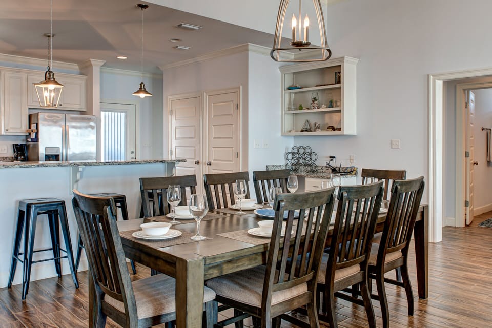 Dining for Many on Dauphin Island