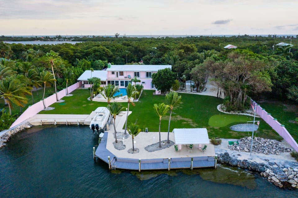 Waterfront estate in Grassy Key.